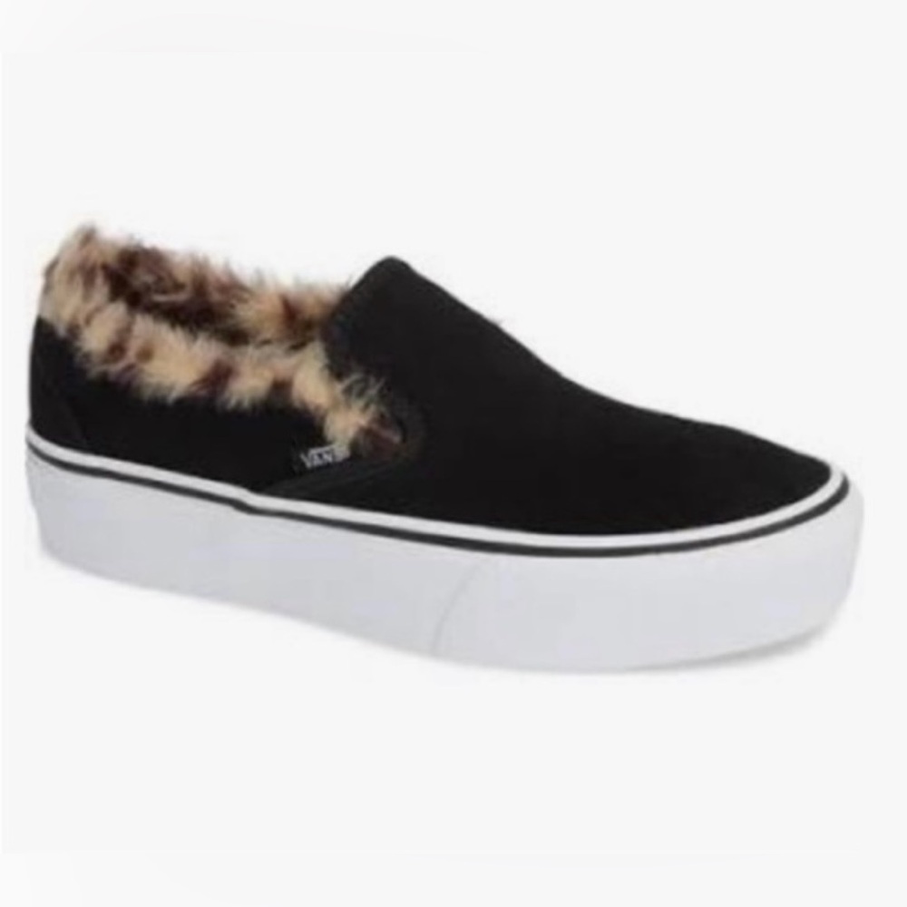Vans Women's Black Slip-On Sneakers with Faux Fur Size 5 Men’s 6.5 Women’s